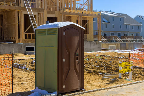 Portable Toilet Options We Offer in Salem Heights, OH